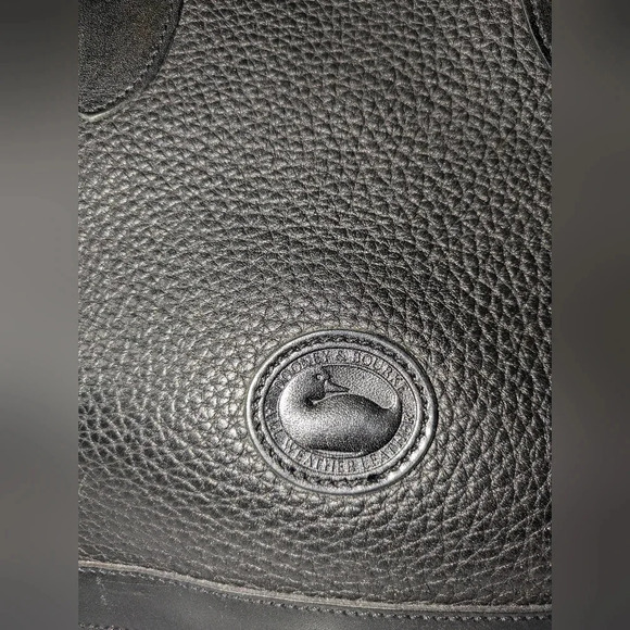 Dooney & Bourke Satchel in Black All Weather Leather Pebbled Vintage Large - Picture 3 of 13